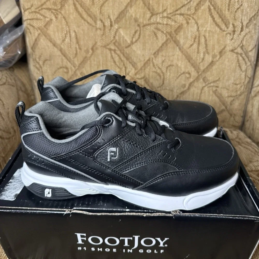 FootJoy box shape