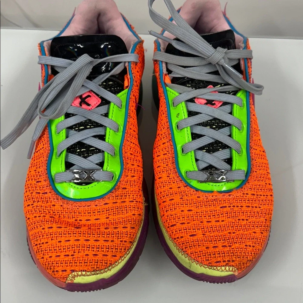 Nike Lebron guc 5240 wear