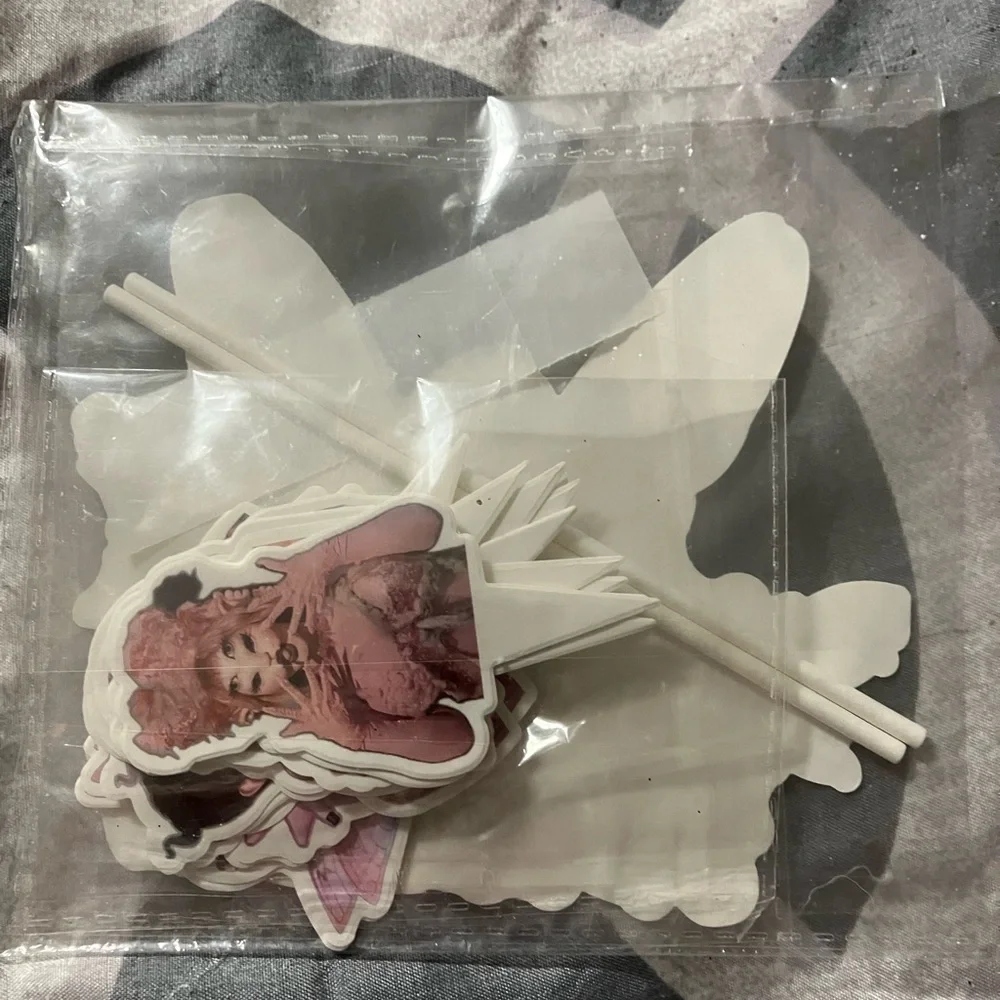 N/A charming fairy