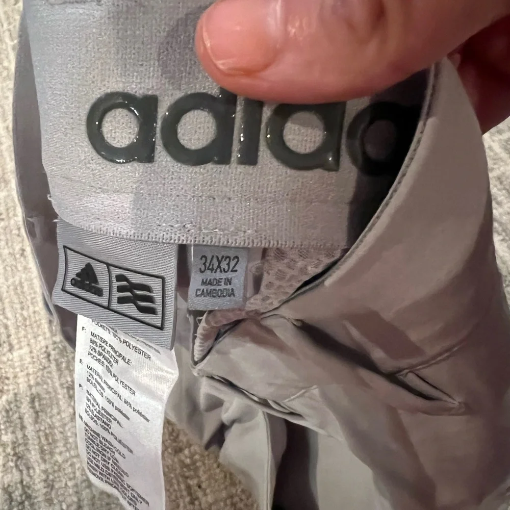 adidas sleek light