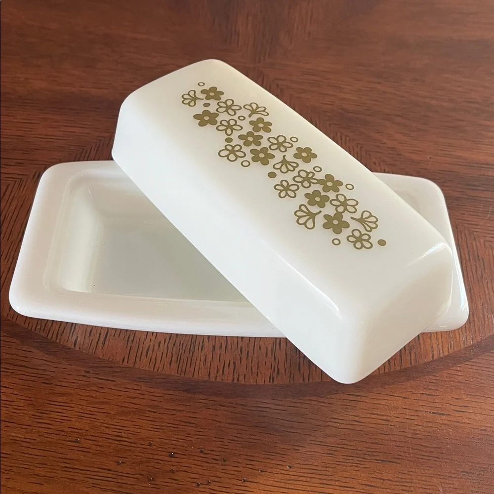 VTG Pyrex Crazy Daisy Spring Blossom Butter Dish w/Lid~Vintage Green~1/4 lb.~MCM