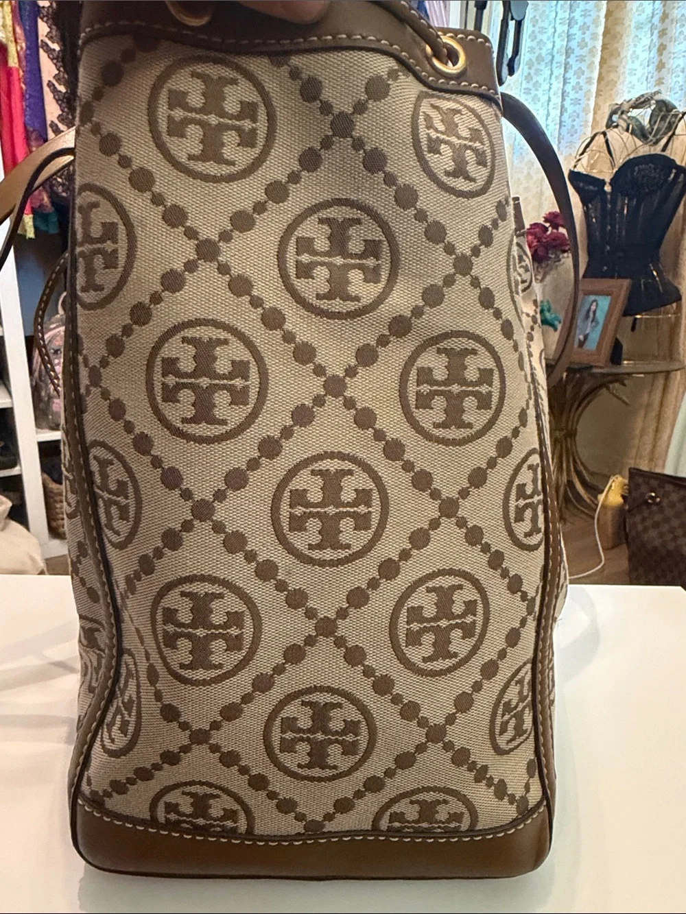 Tory Burch tory burch