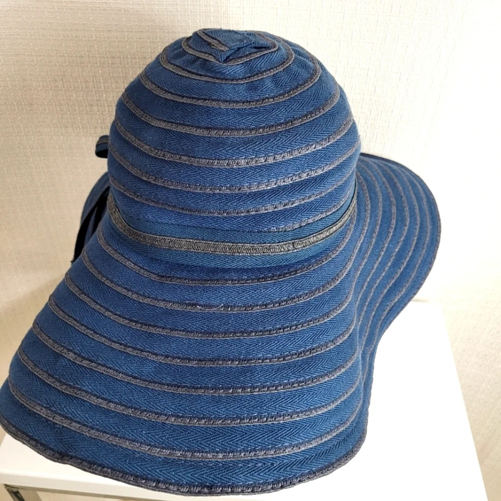 D&Y lightweight woven