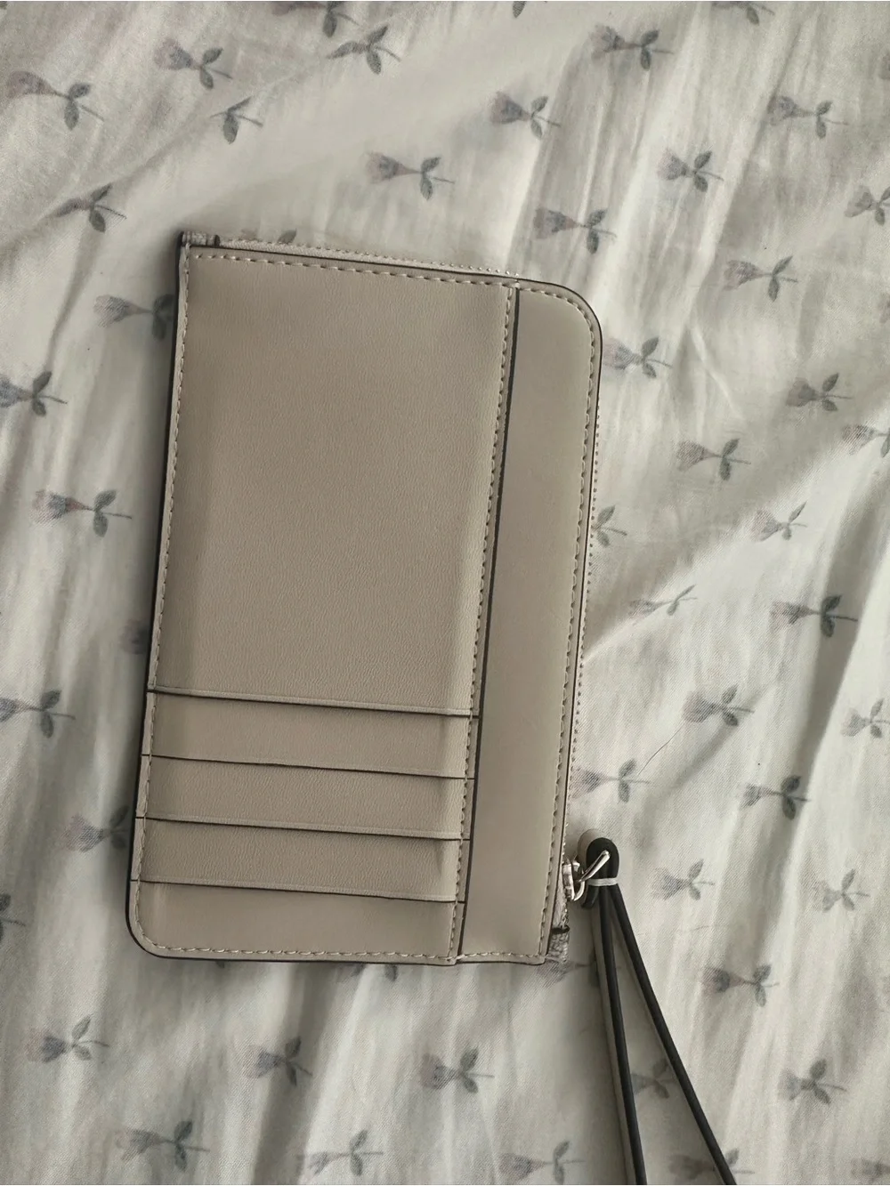Kate Spade Flower Medium Wristlet/Wallet