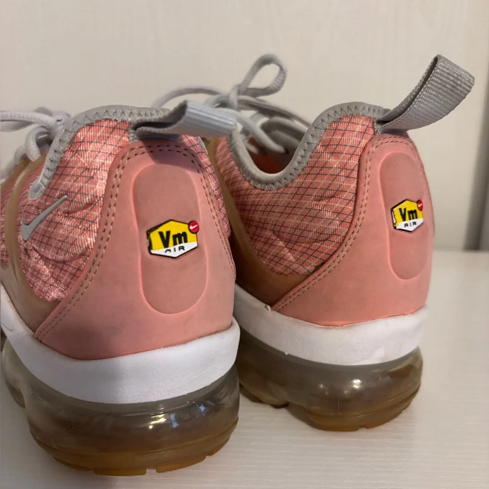 Nike wmns air