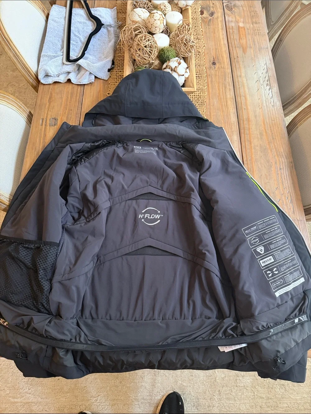 Helly Hansen helly hansen