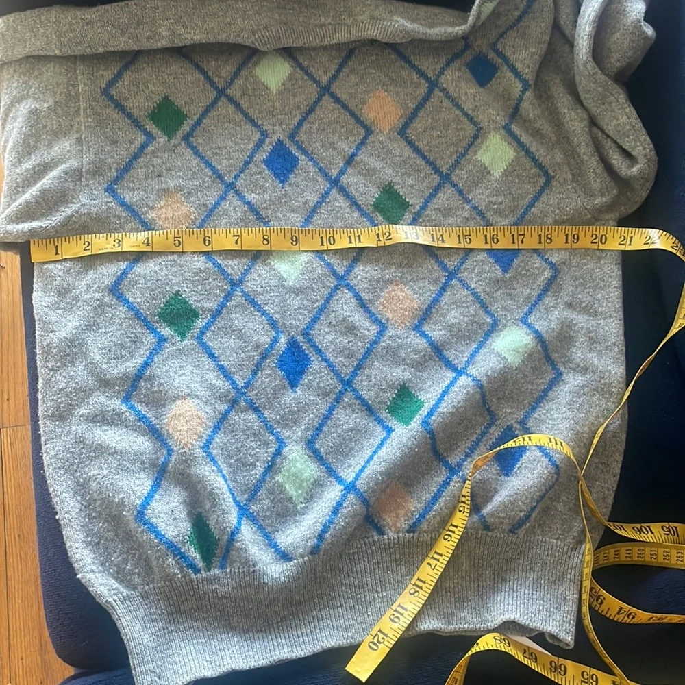 Vintage Pringle argyle wool sweater sz XS