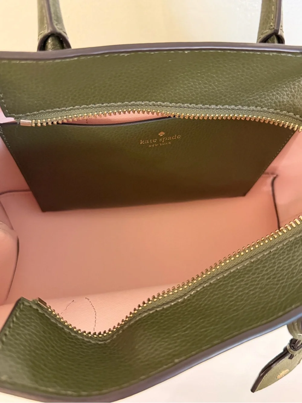 kate spade structured pebbled