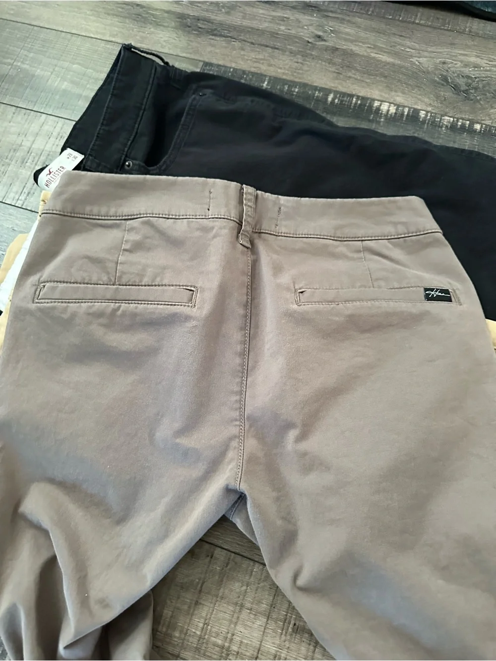Hollister excellent measurements