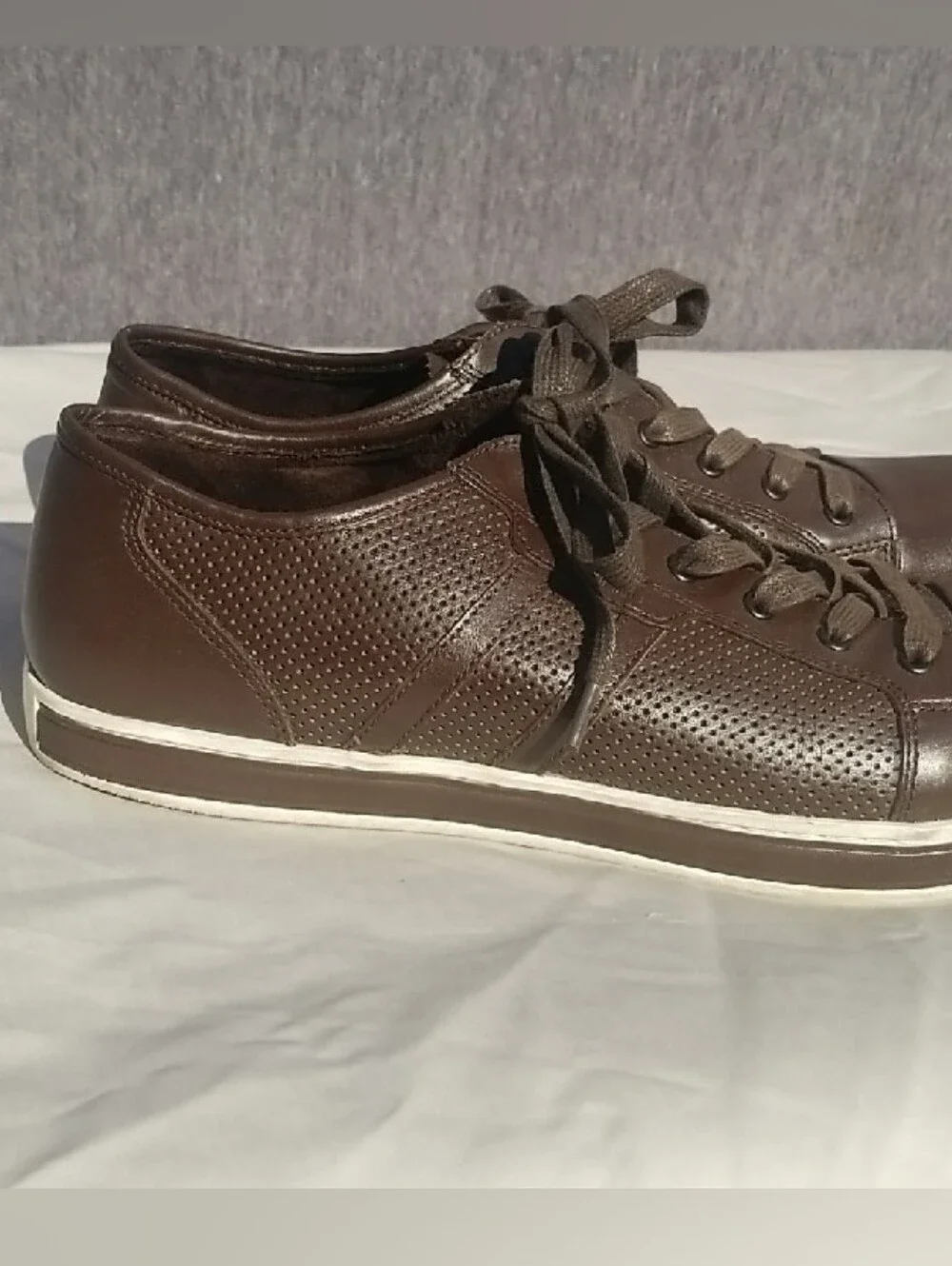 Kenneth Cole comfortable men