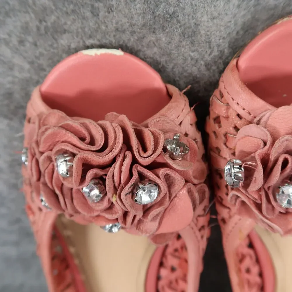 Report used shoes