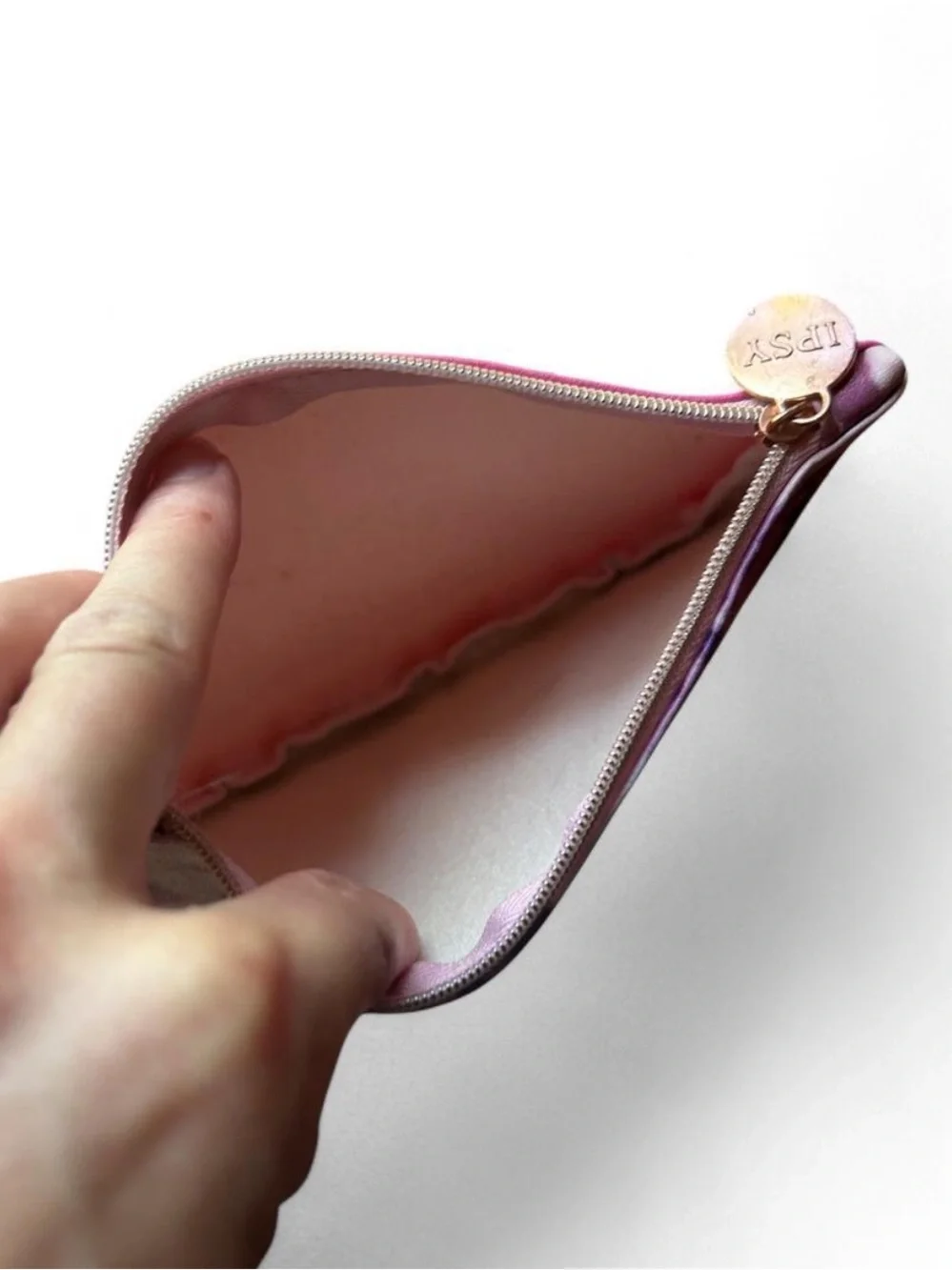 ipsy only note be