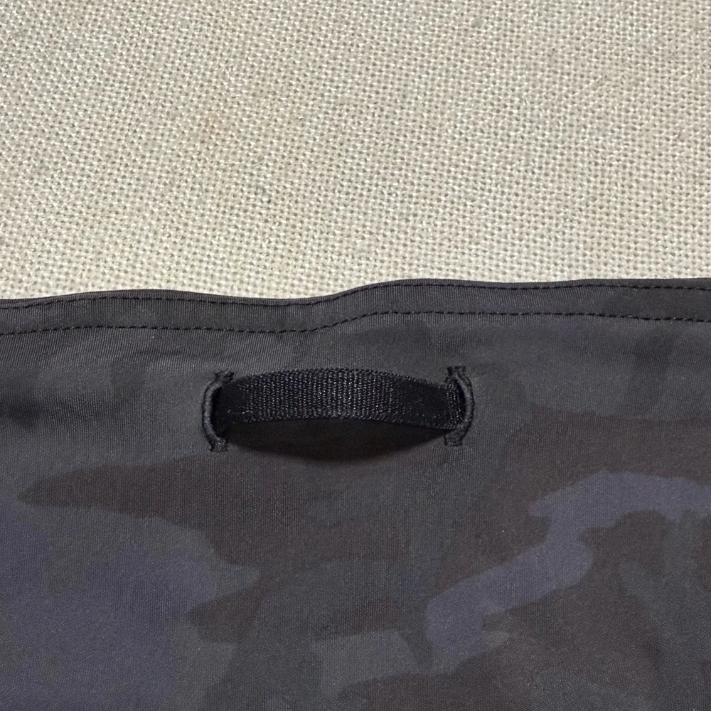 lululemon athletica excellent preowned
