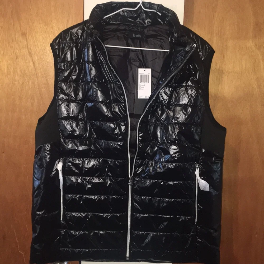 ♣️NWT Truth by Republic Men’s Black Vest