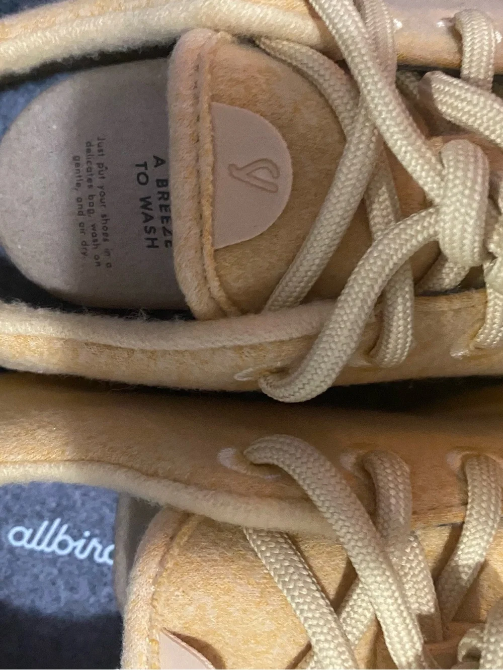 Women’s Yellow Allbirds Lace Up Wool Shoes Size 9