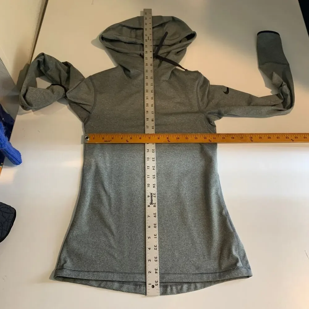 Nike pro sweatshirt