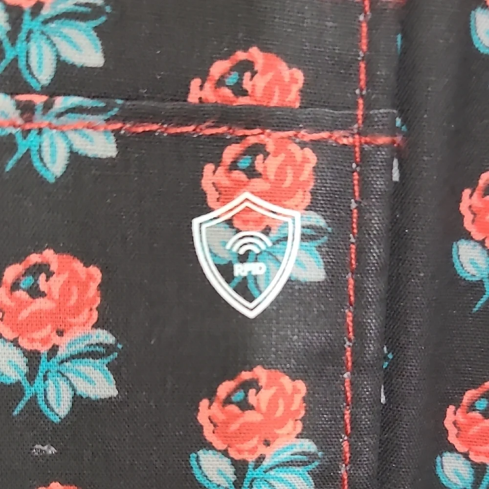 Vera Bradley chic wallet