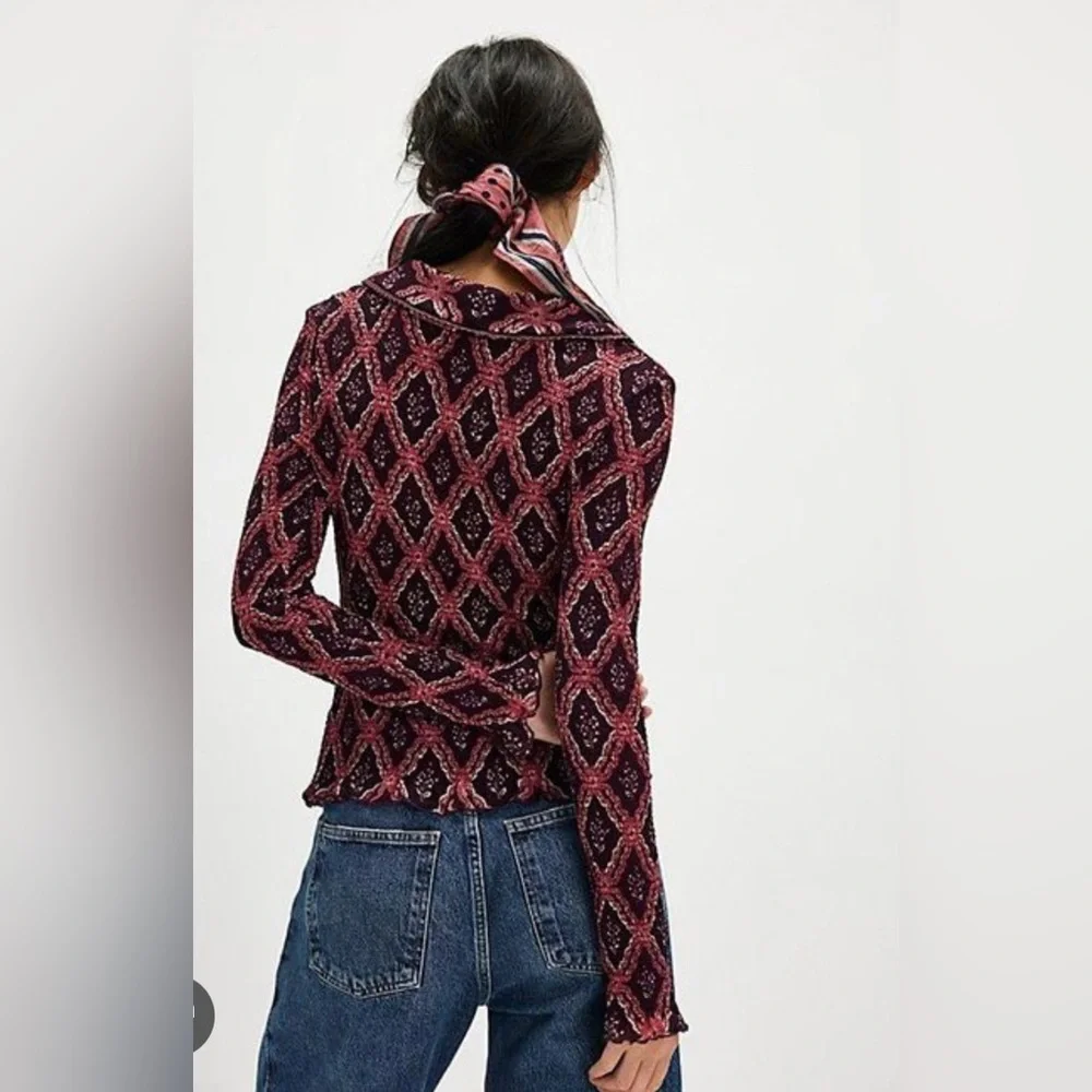 Free People edge cardi closures
