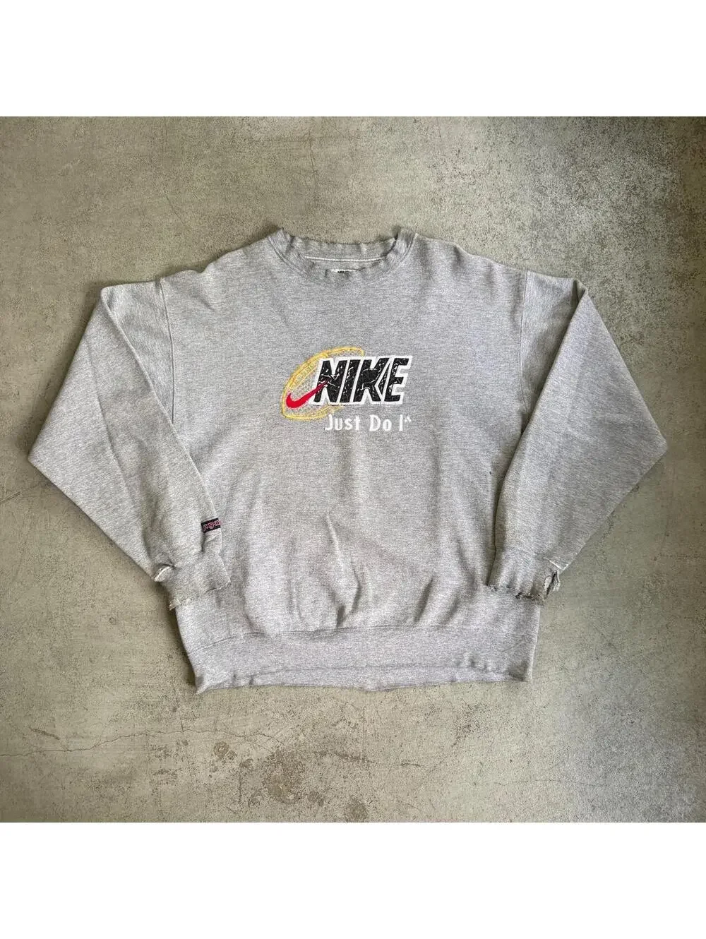 Nike •size tagged