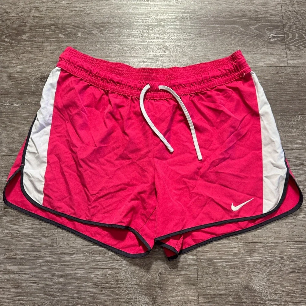 Nike Shorts Womens Large Pink Drawstring Temp Running Outdoor‎ Athletic Fitness