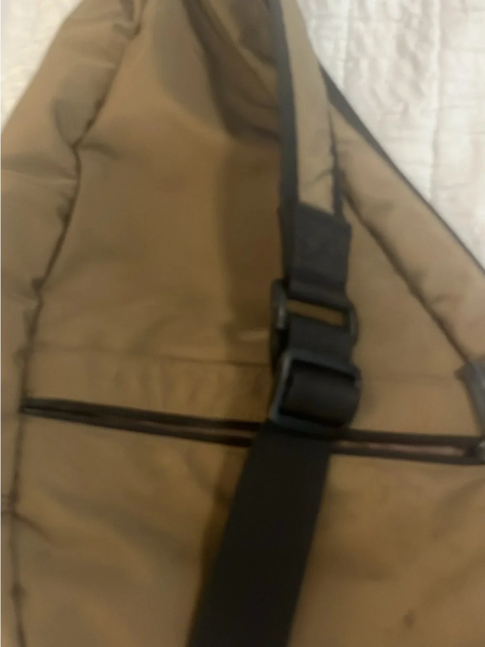 L.L. Bean sleek teardrop
