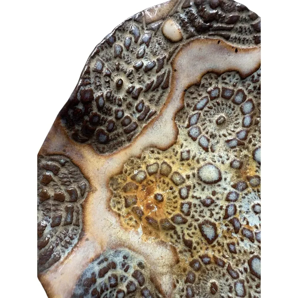 Unmarked trinket tray