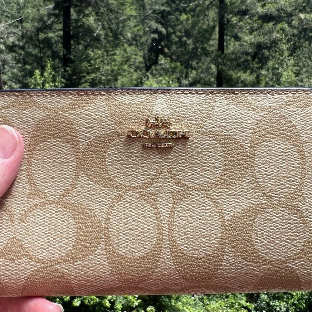 Coach slim bifold