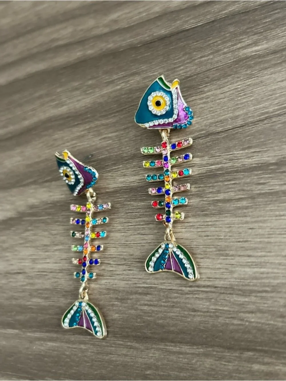 Anthropologie playful fishbone