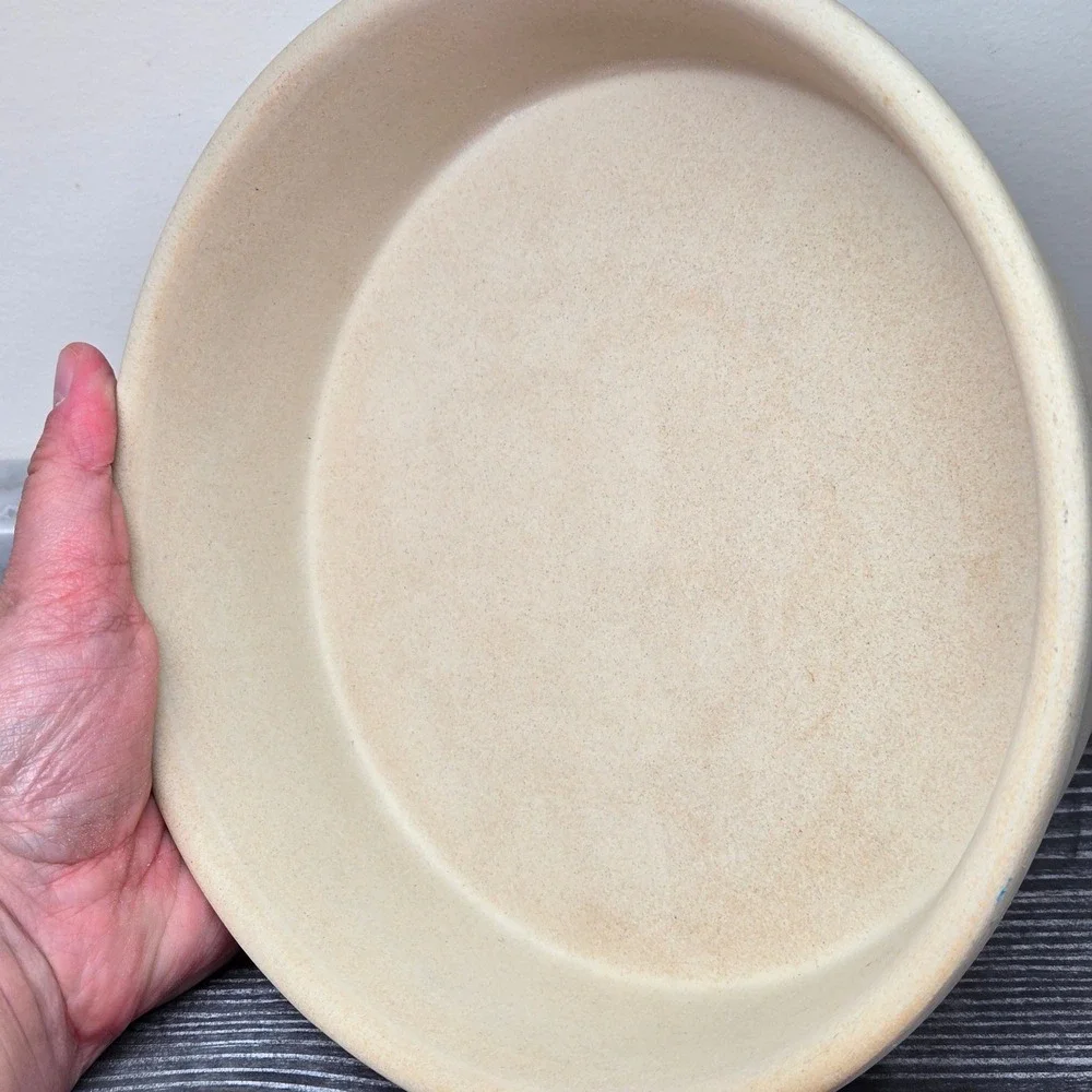 Pampered Chef 8 inch Deep Dish Natural Stoneware Pie Plate Family‎ Heritage USA