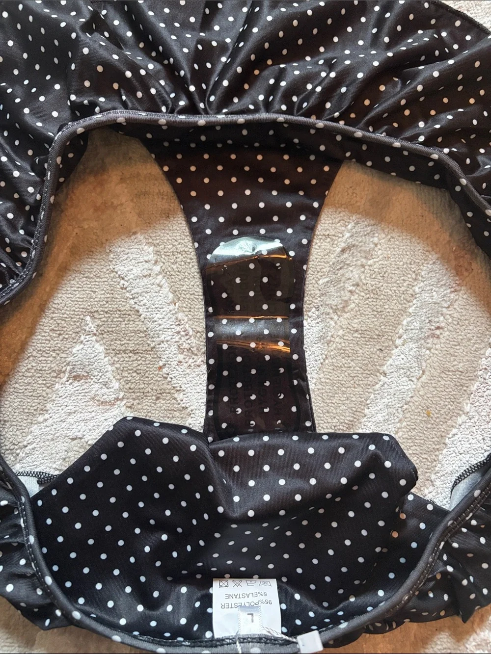 N/A flattering black