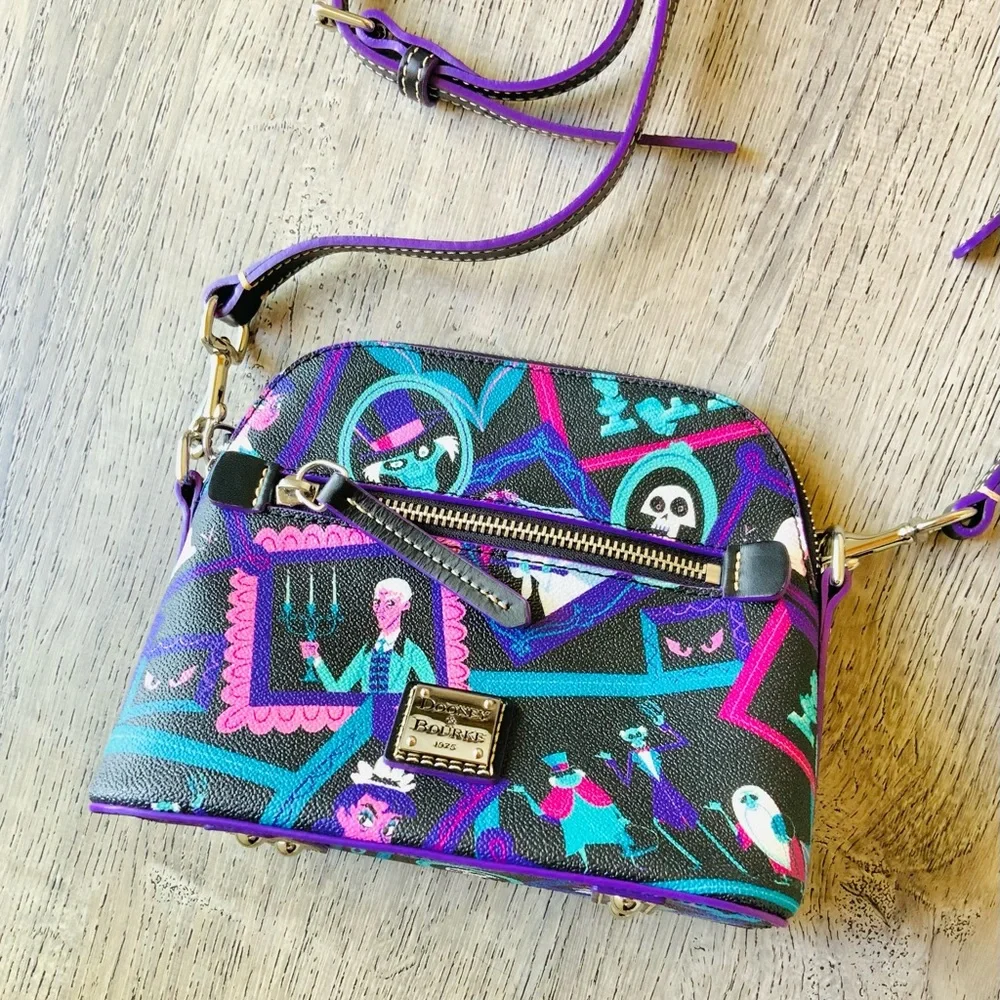 Dooney & Bourke great new