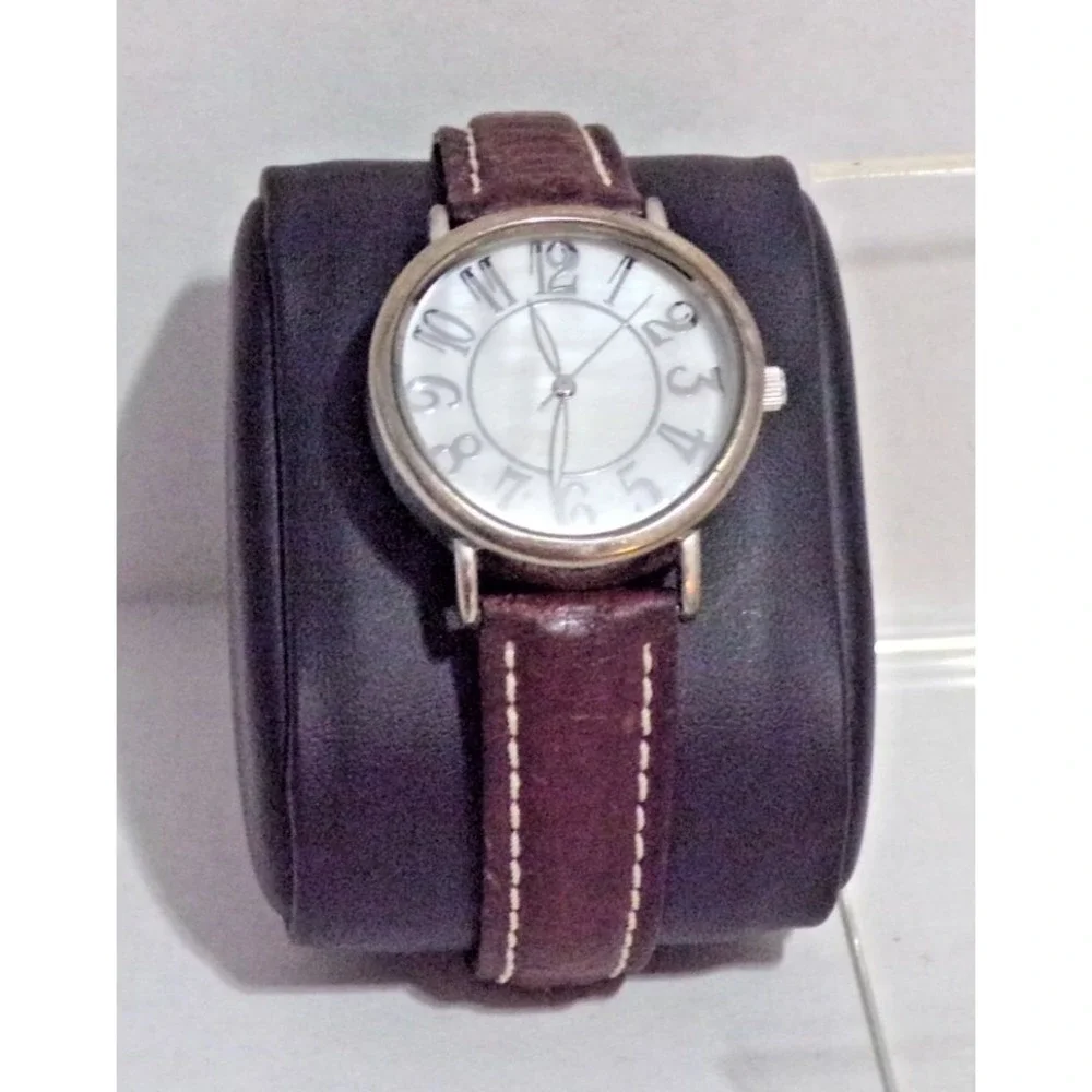 Calvin Hill ? Wristwatch Pearl Face Silver Accents Brown Suede 7