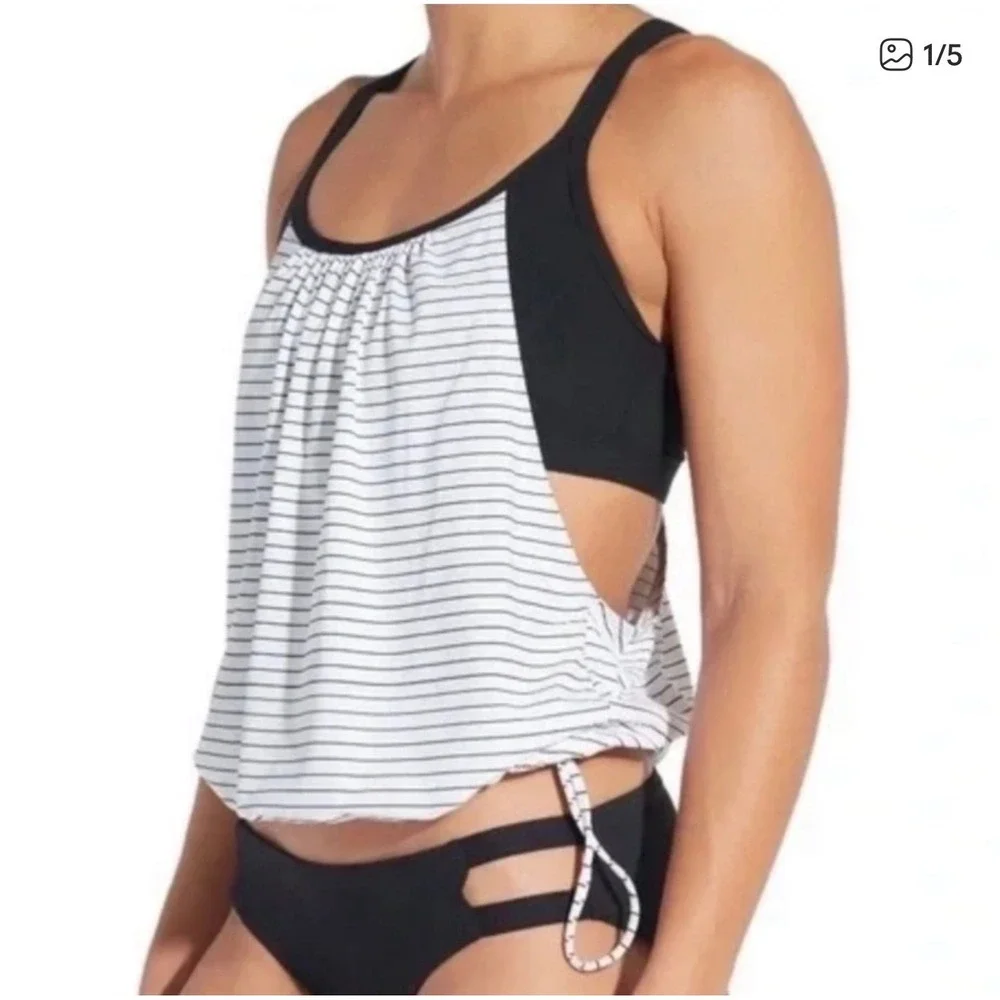 CALIA‎ Carrie Underwood Striped Layered Tankini Top Black White Small T2