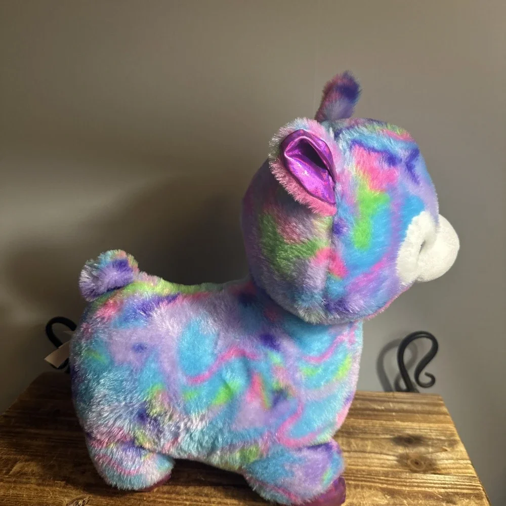 Fiesta psychedelic llama