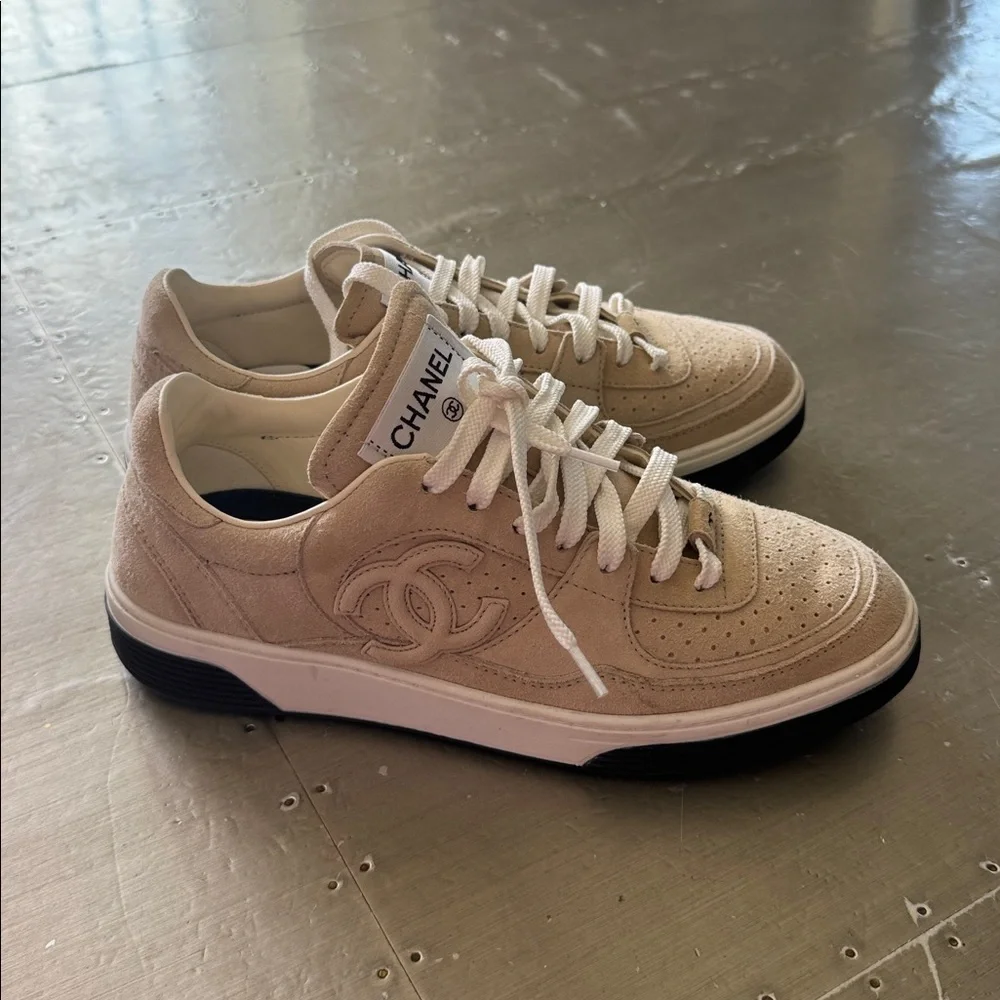 CHANEL preowned please