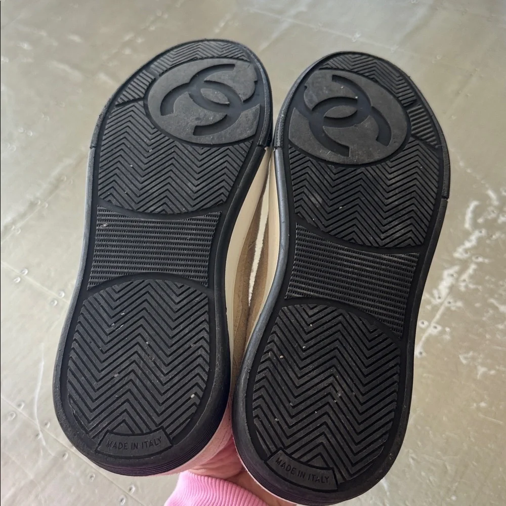 CHANEL preowned please