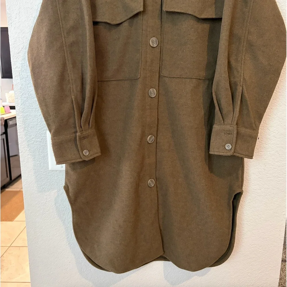 H&M small excellent
