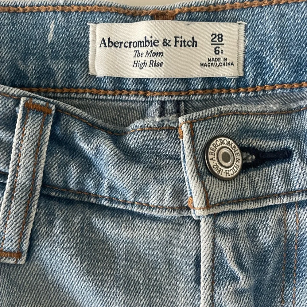 Abercrombie & Fitch good used