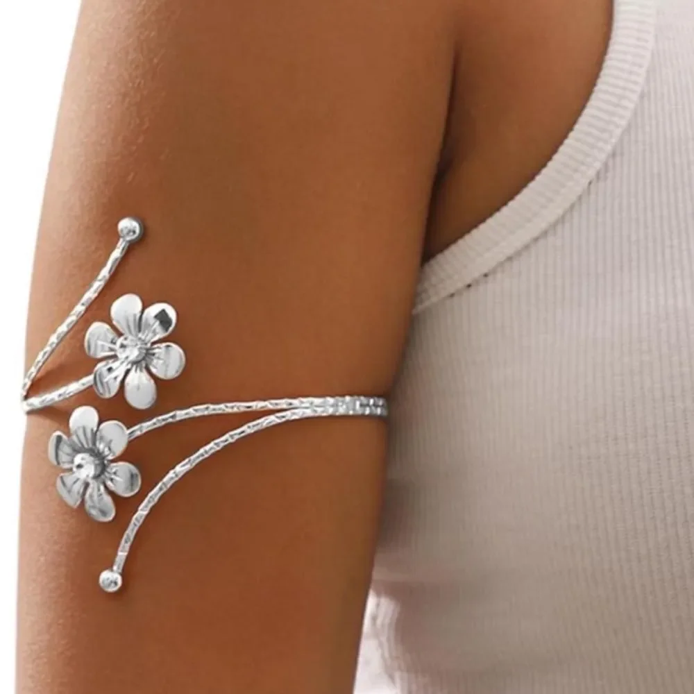 Silver Flowers Rhinestones Adjustable Arm Cuff Bracelet NEW
