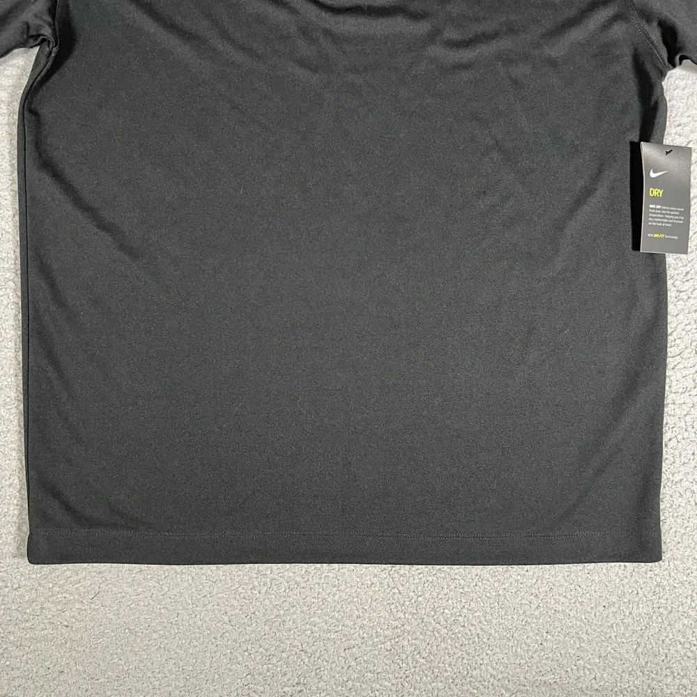 Nike shirt mens