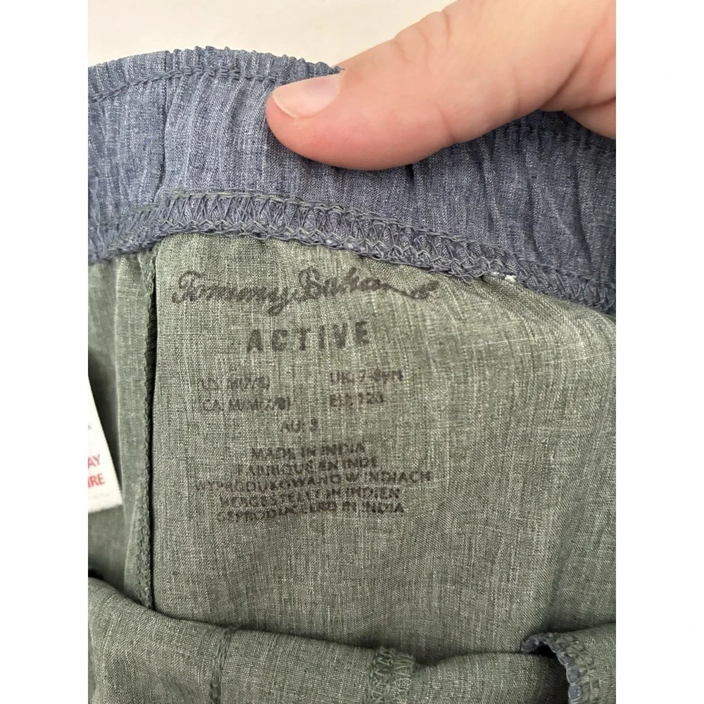 tommy bahama Lot Of 2 Shorts Boys 7/8‎ One Tan One Green Athletic