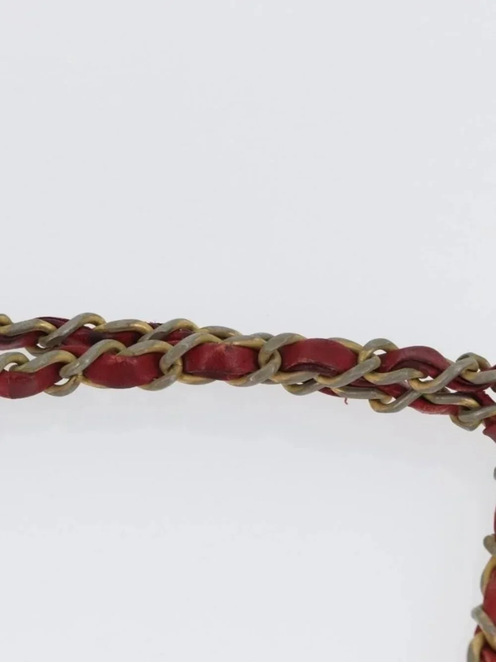 CHANEL brand	chanel color	red