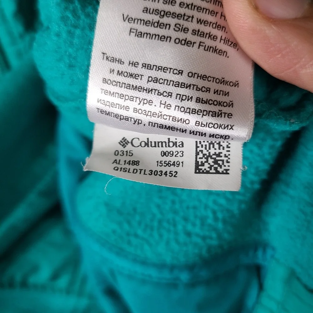 Columbia us $1