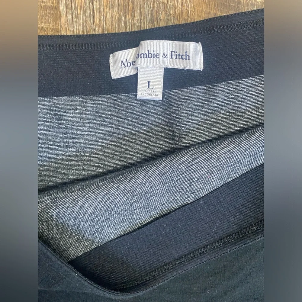 Abercrombie & Fitch chic black