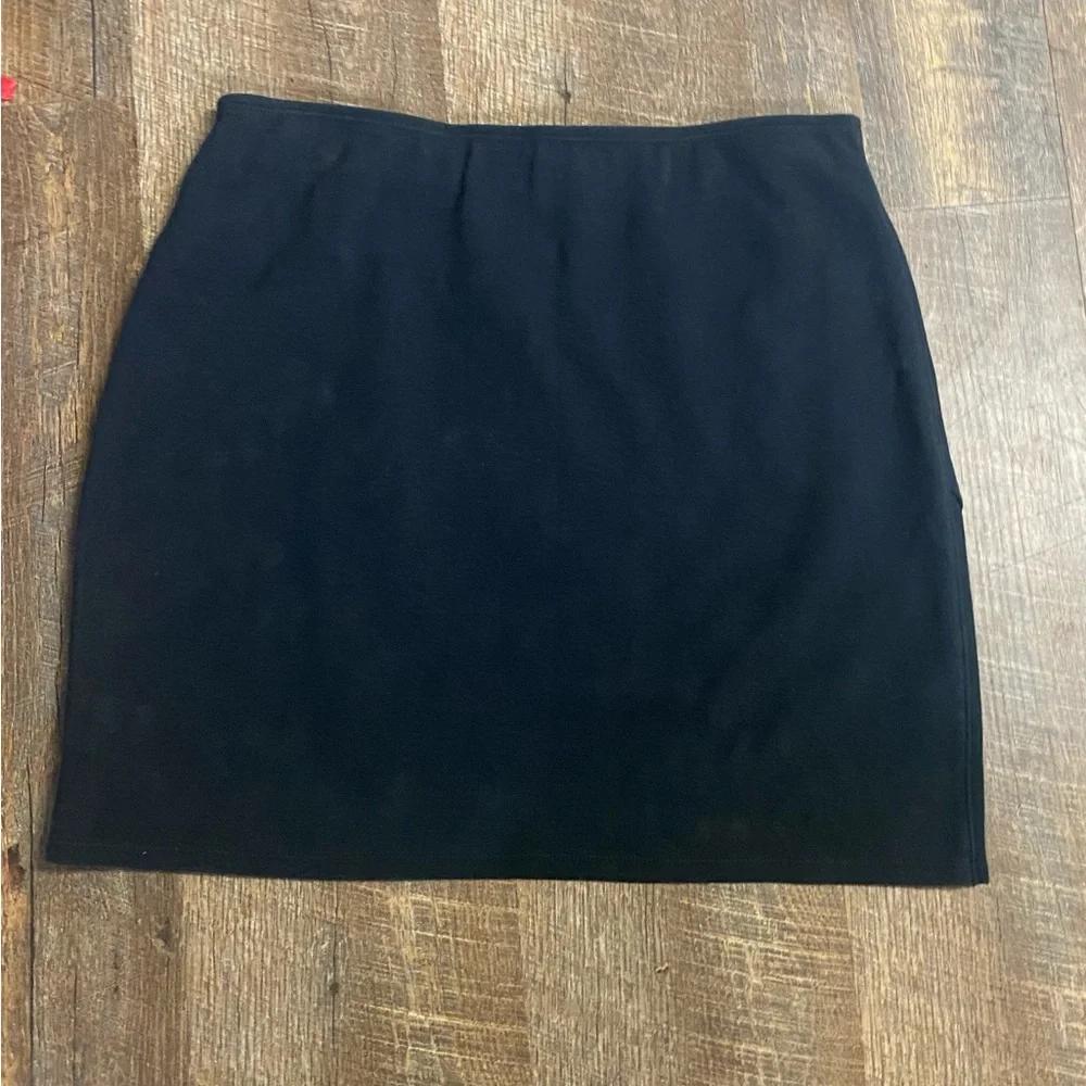 Abercrombie & Fitch chic black