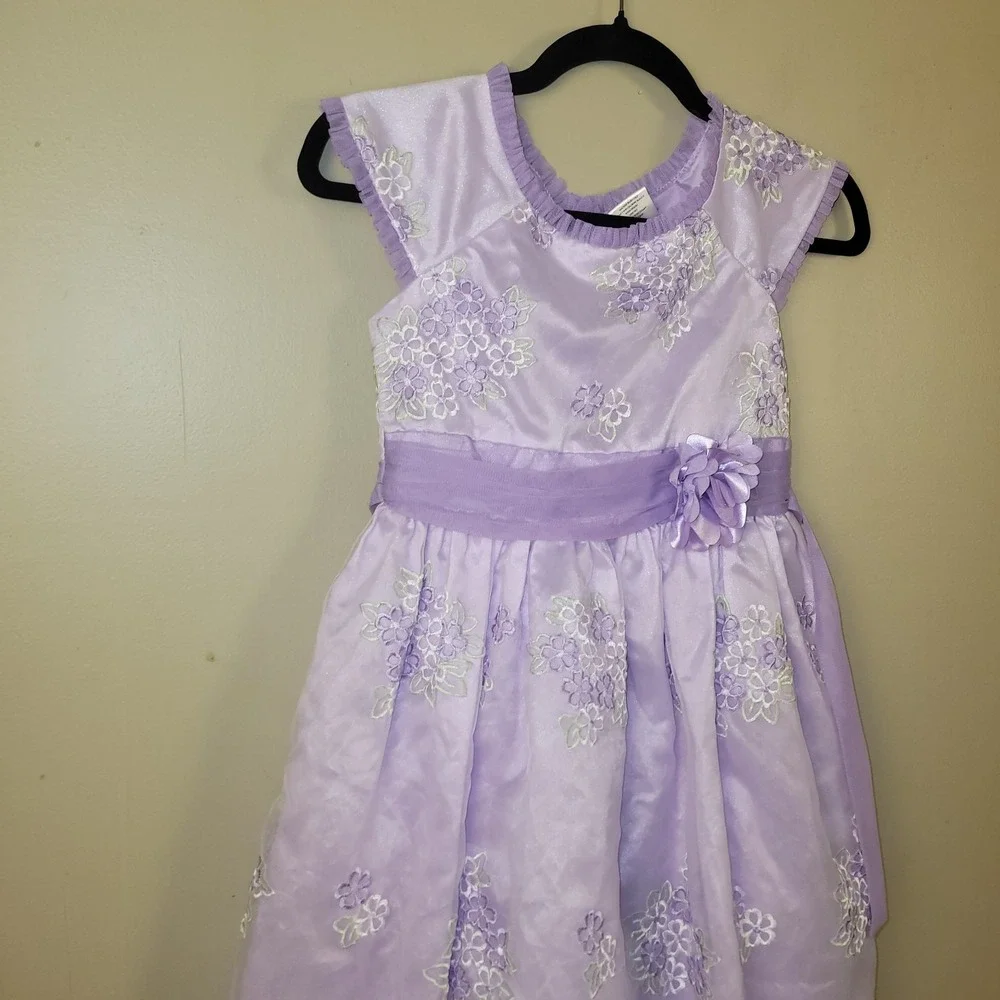 Joan Calabrese disclosure thrifted girls