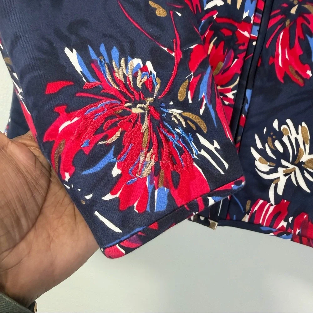 Laura Ashley features pads