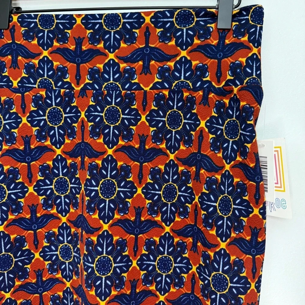 LuLaRoe striking cassie