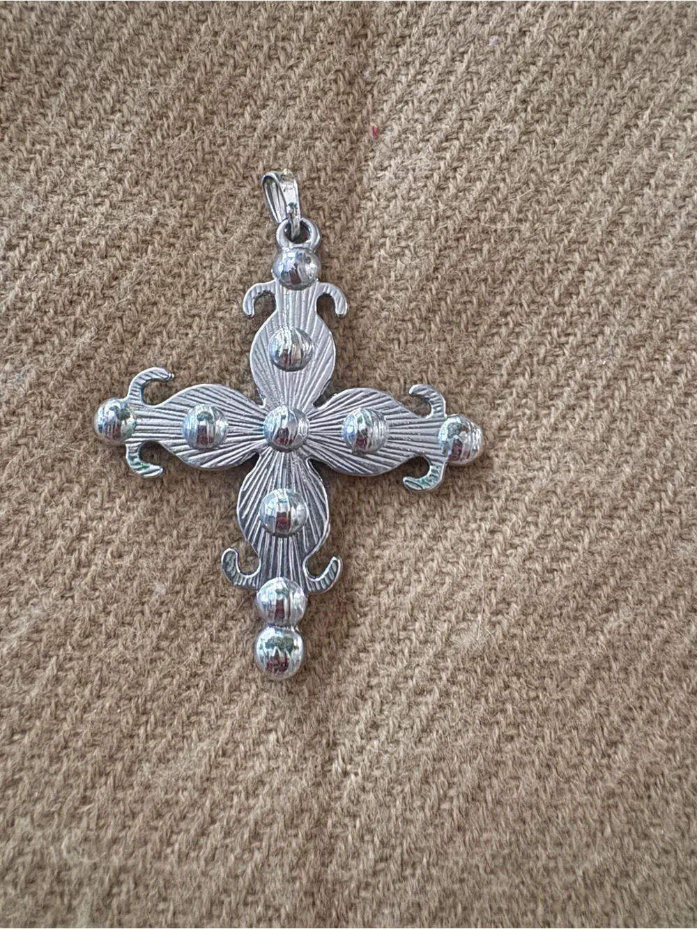 N/A elegant silver