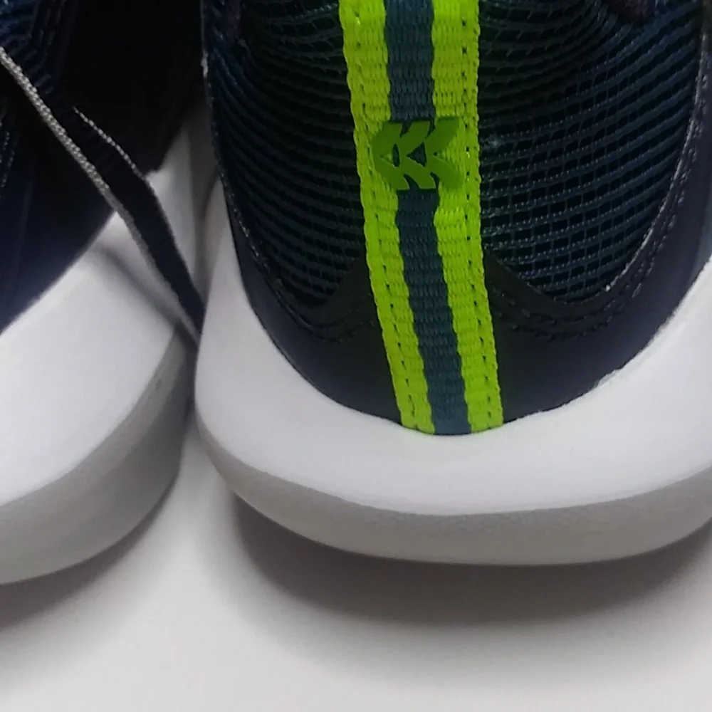 all in motion soles white